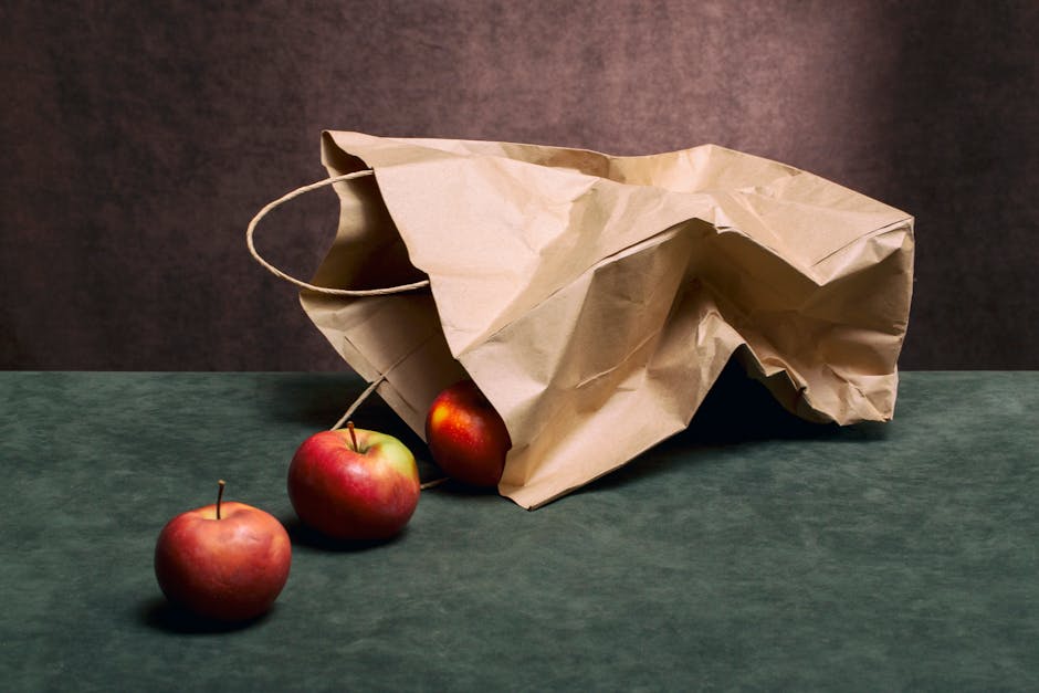 Sac en papier kraft avec fruits à l'intérieur pour maturation